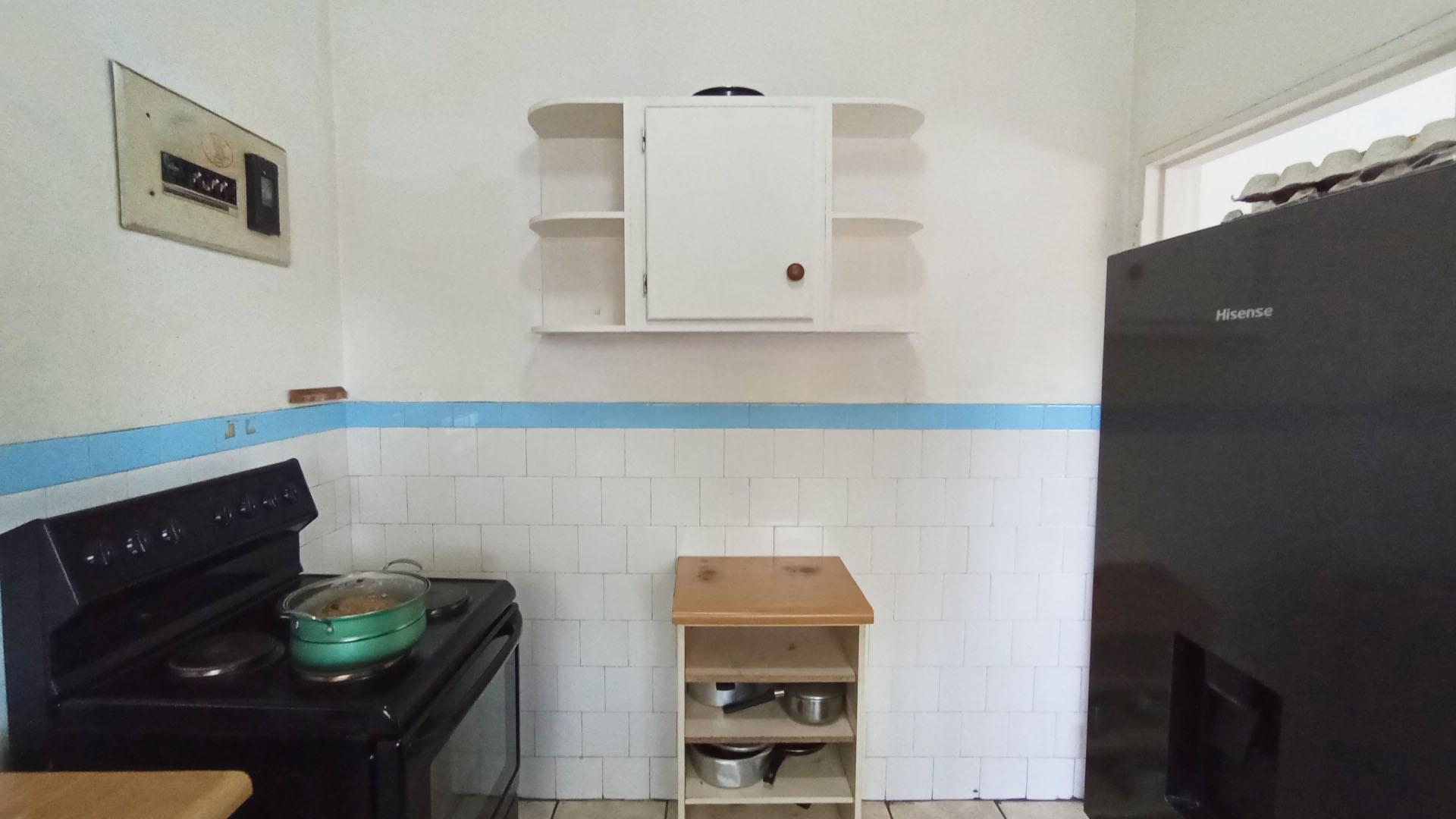 Kitchen - 10 square meters of property in Scottsville PMB