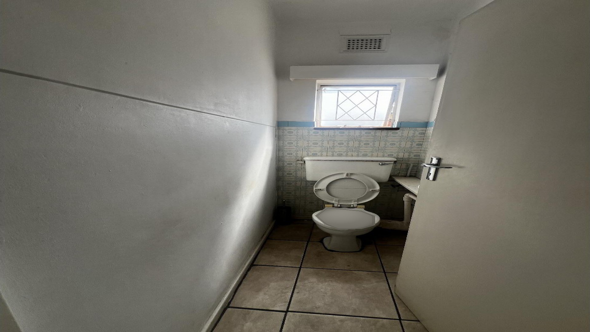 Bathroom 1 - 8 square meters of property in Scottsville PMB