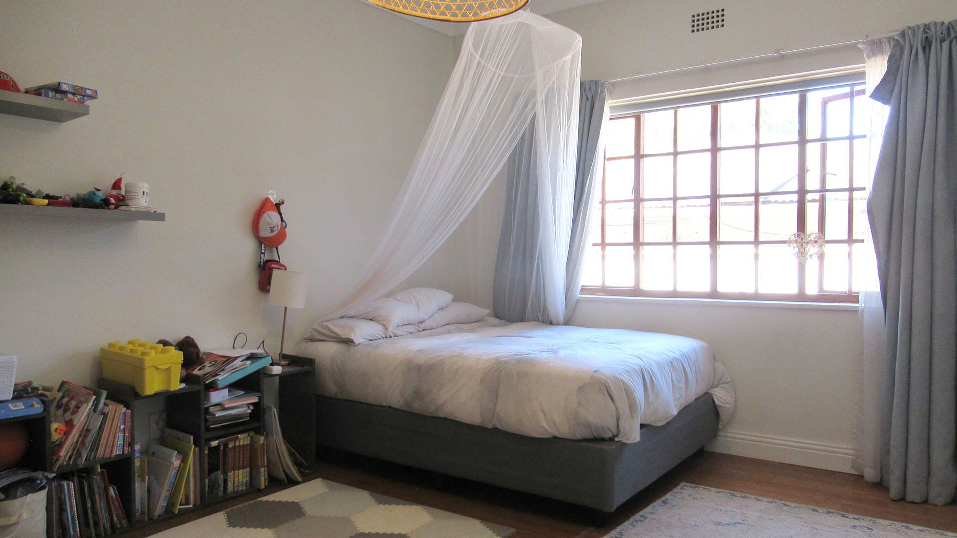 Bed Room 2 - 20 square meters of property in Westdene (JHB)