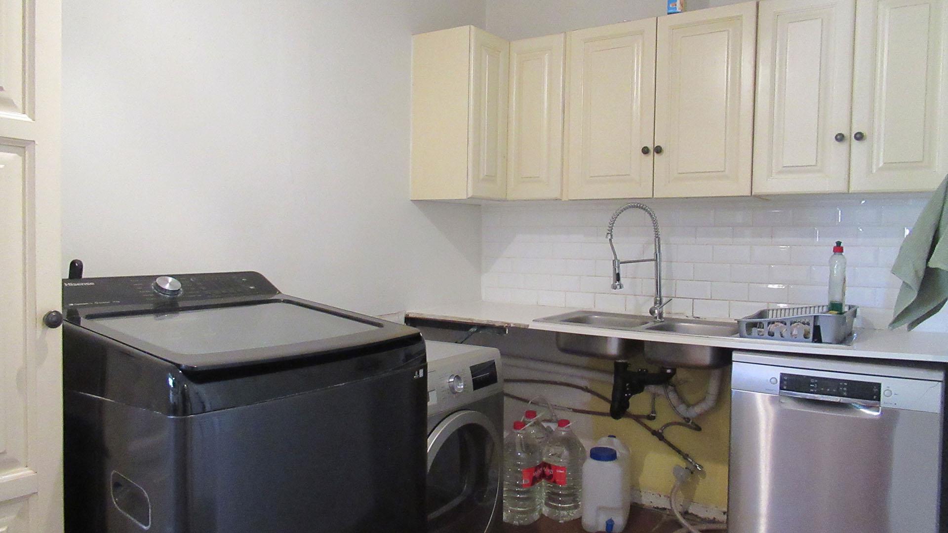 Kitchen - 31 square meters of property in Westdene (JHB)