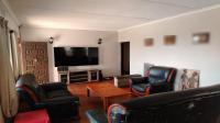 Lounges of property in Bluff