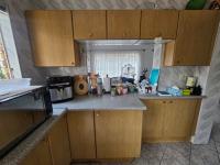  of property in Brackenhurst