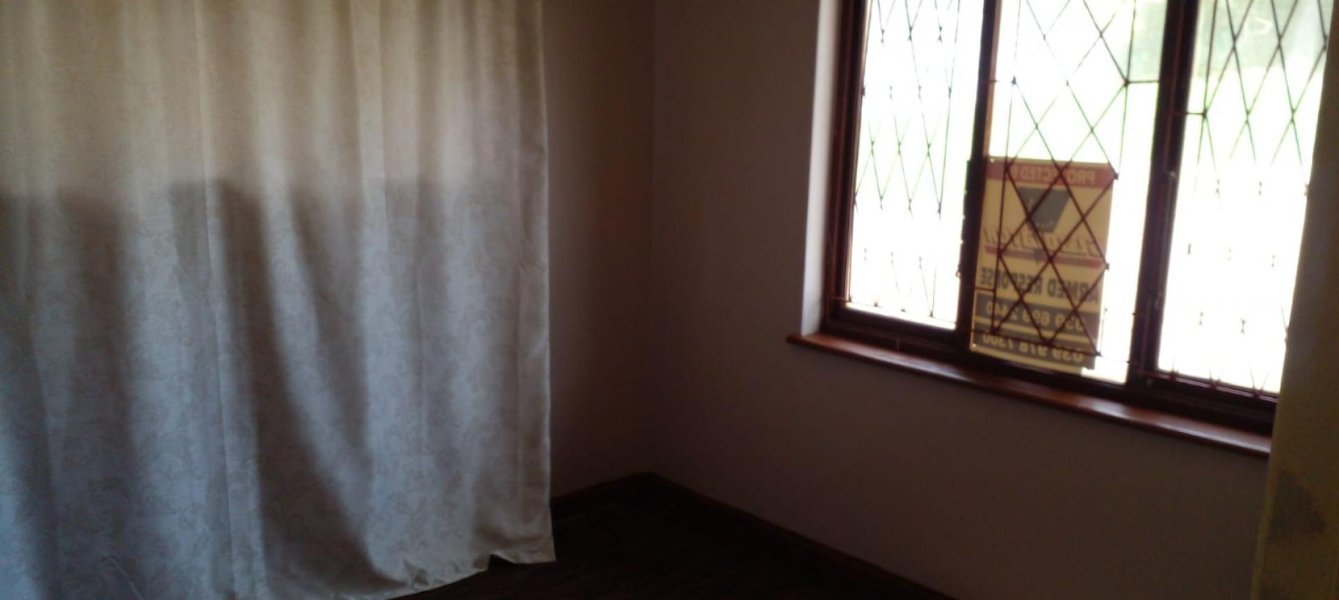  of property in Hibberdene