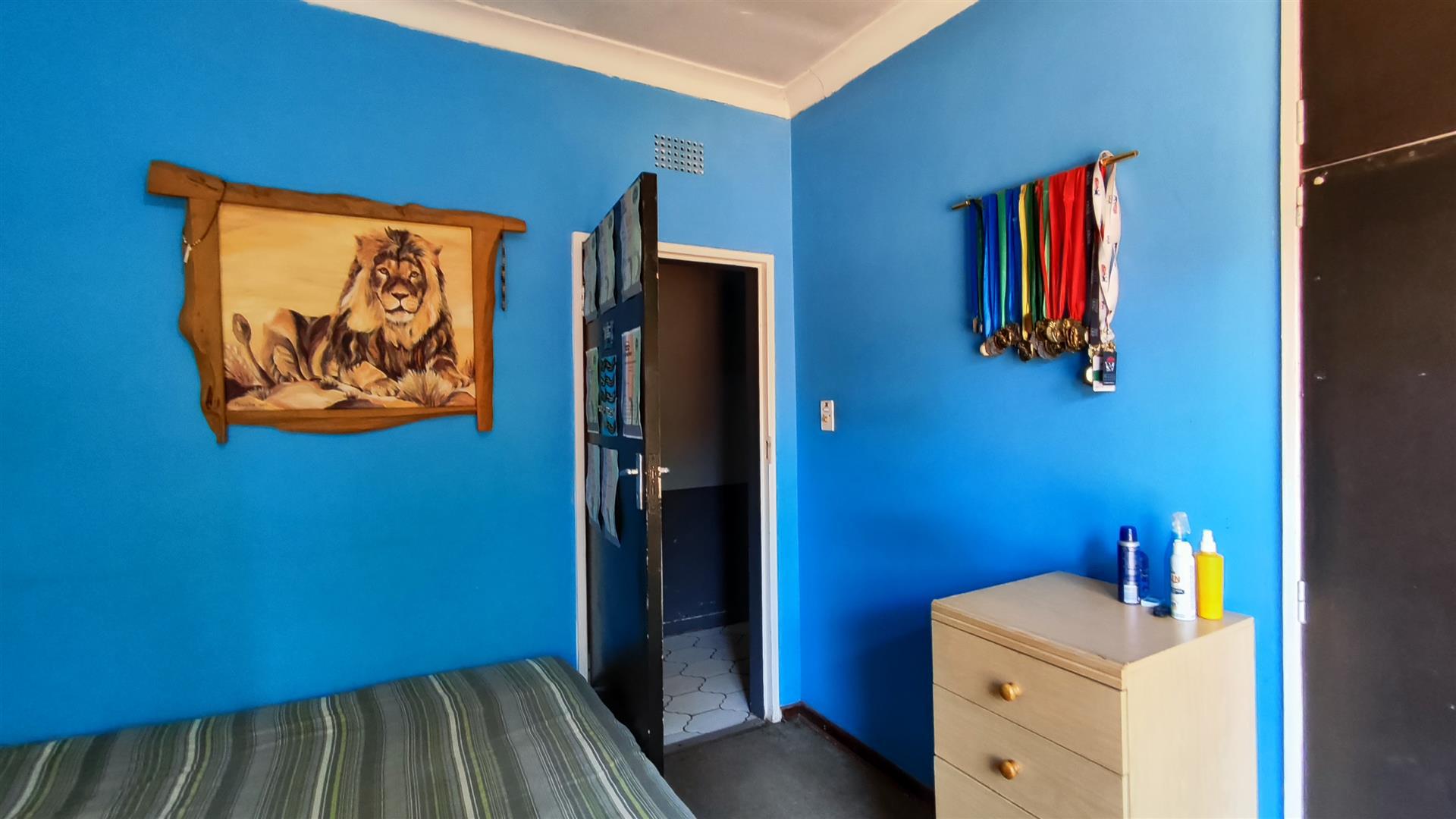 Bed Room 1 - 10 square meters of property in Hazeldene