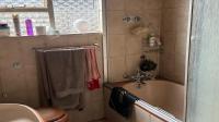 Bathroom 1 of property in Hazeldene