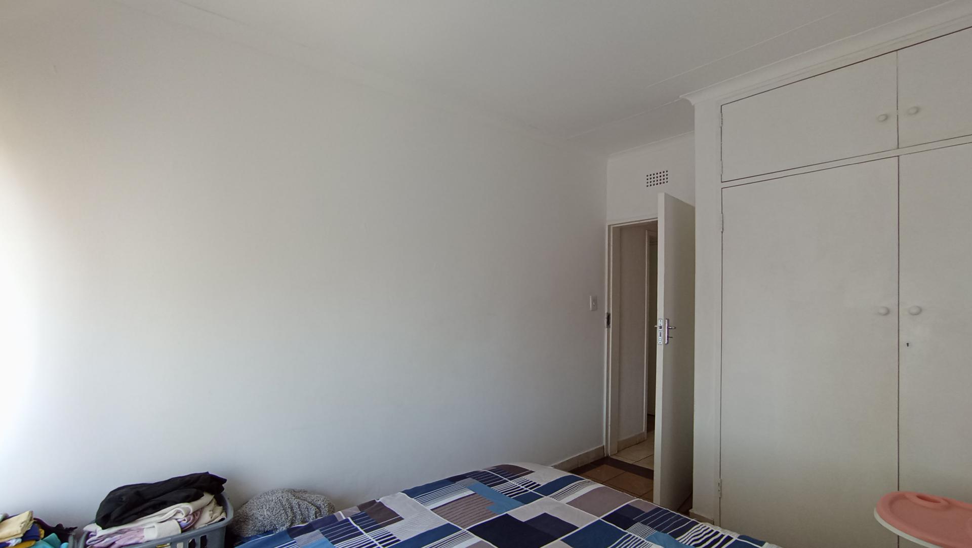 Bed Room 3 - 12 square meters of property in Ferndale - JHB