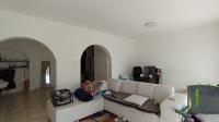 Lounges - 26 square meters of property in Ferndale - JHB
