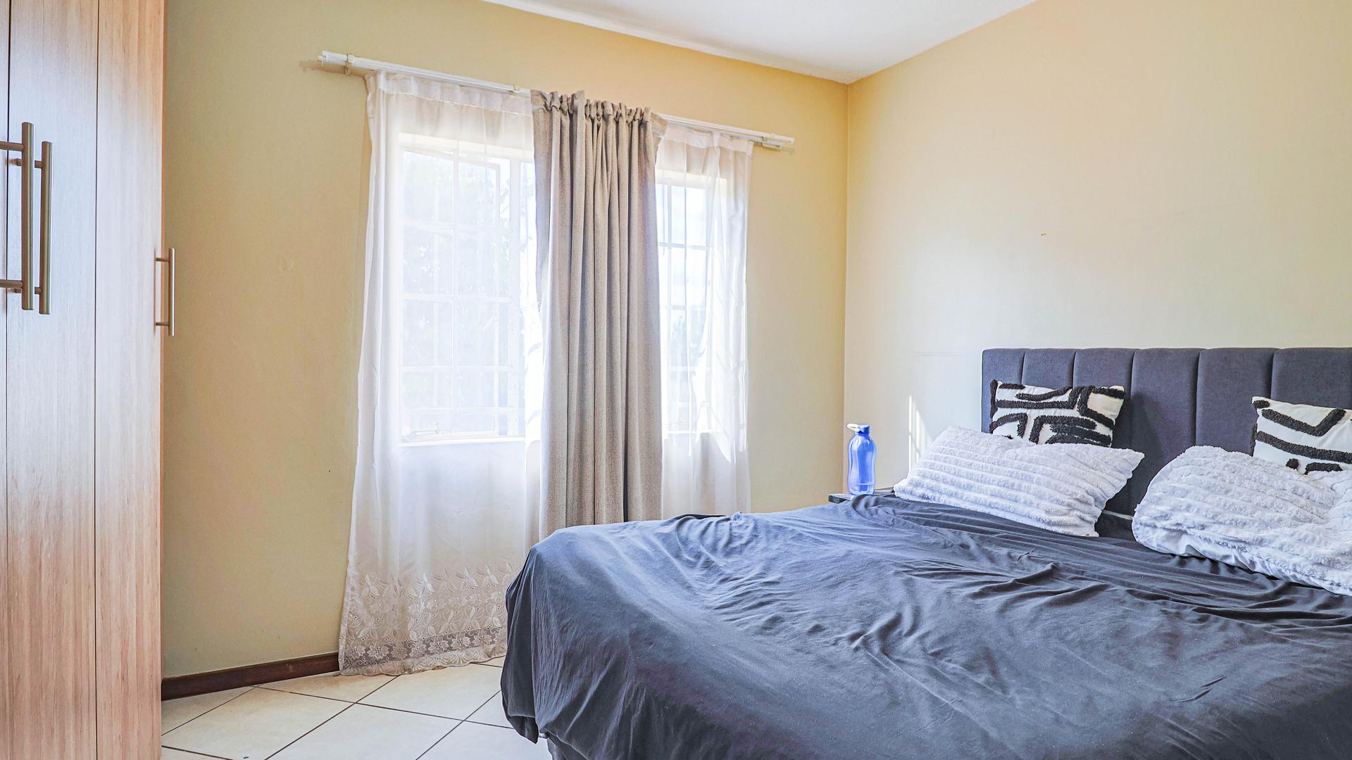  of property in Monavoni