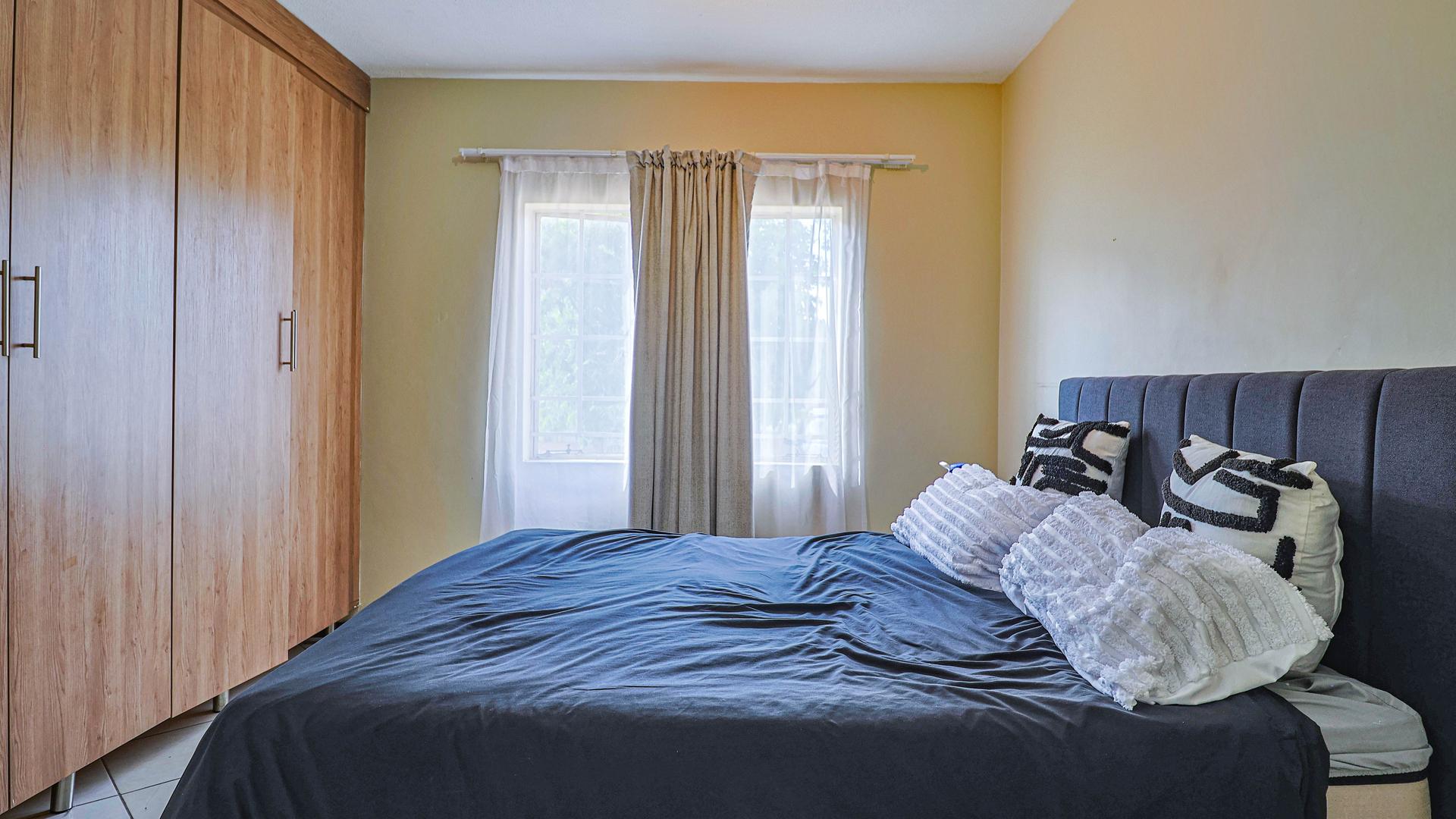  of property in Monavoni