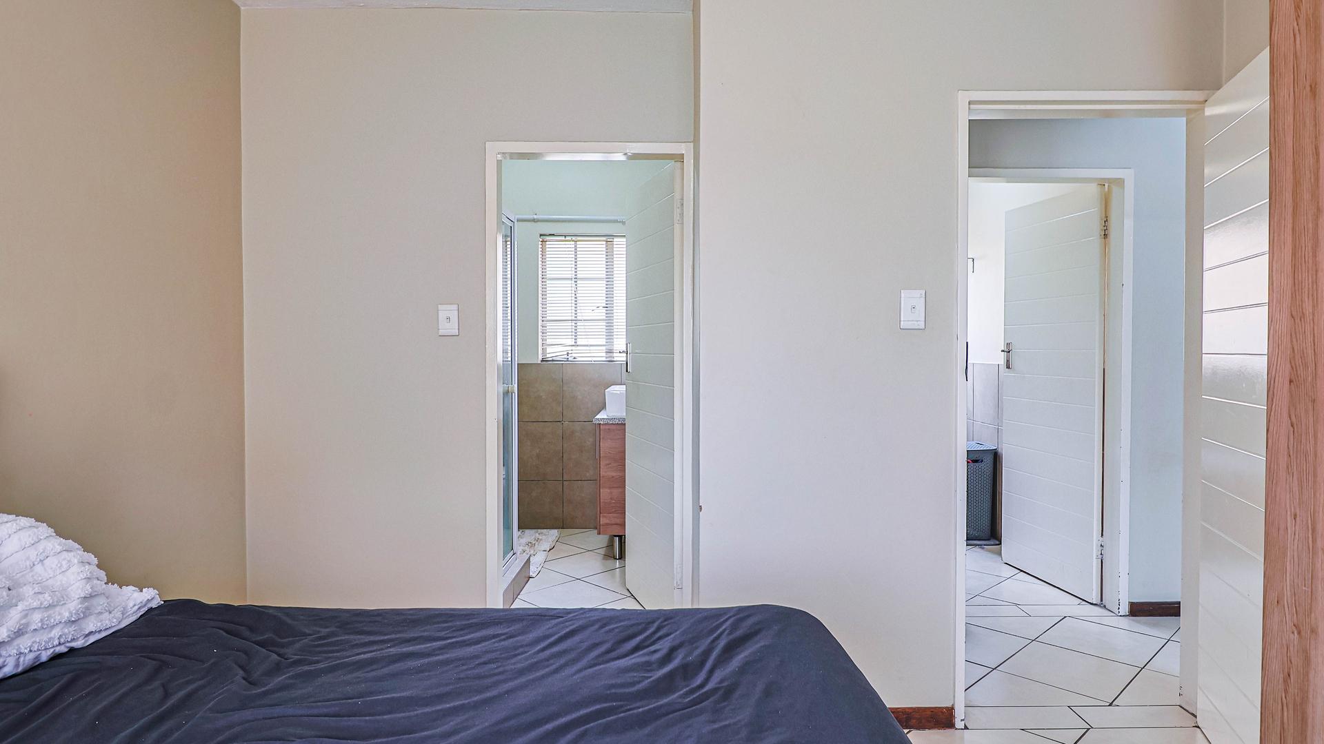  of property in Monavoni