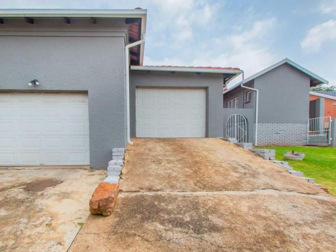 5 Bedroom House for Sale For Sale in Lindhaven - MR695759