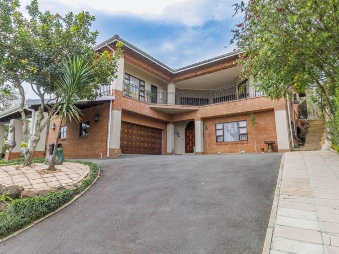 3 Bedroom Simplex for Sale For Sale in Hillcrest - KZN - MR695764