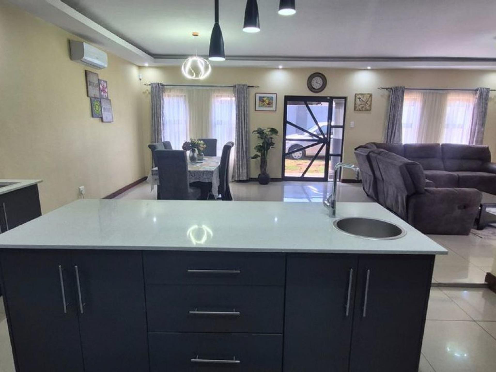  of property in Lyttelton Manor