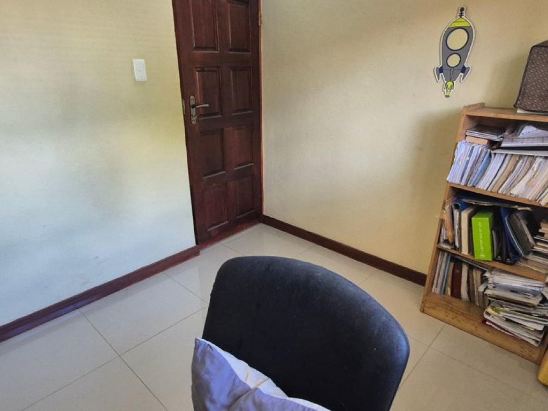  of property in Lyttelton Manor