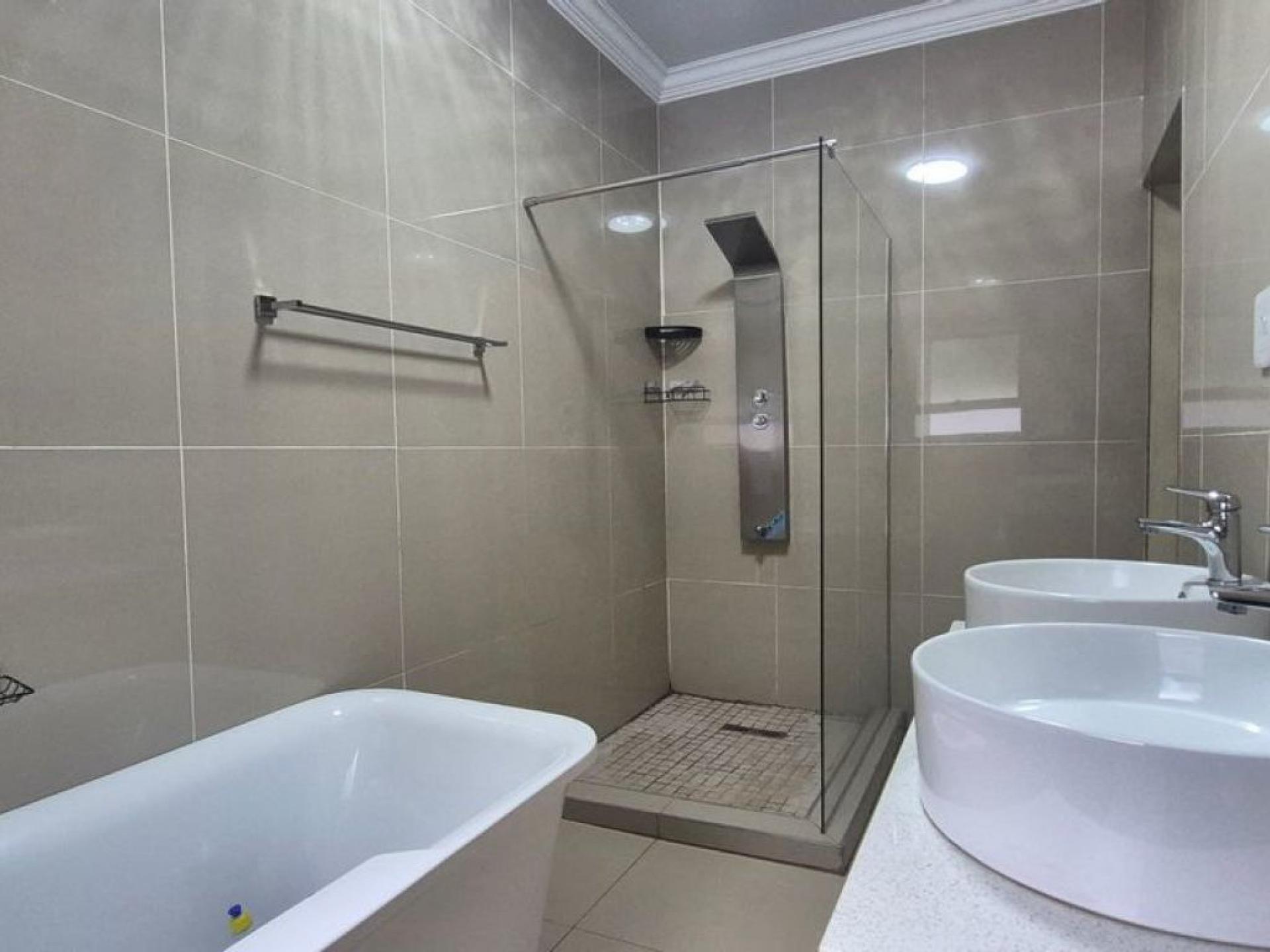  of property in Lyttelton Manor