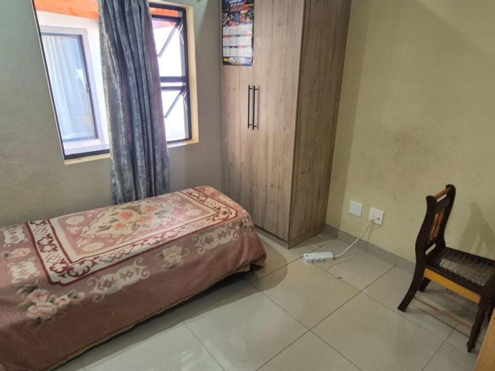  of property in Lyttelton Manor