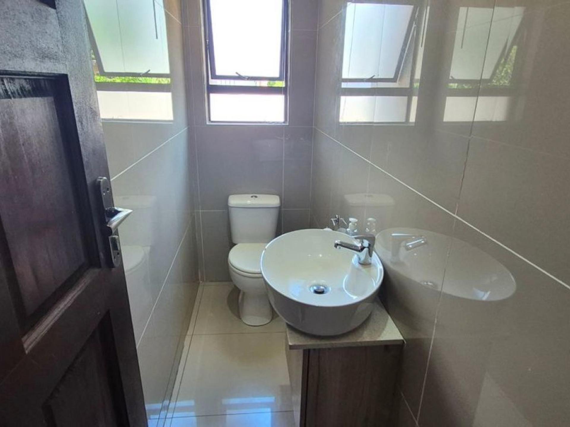  of property in Lyttelton Manor