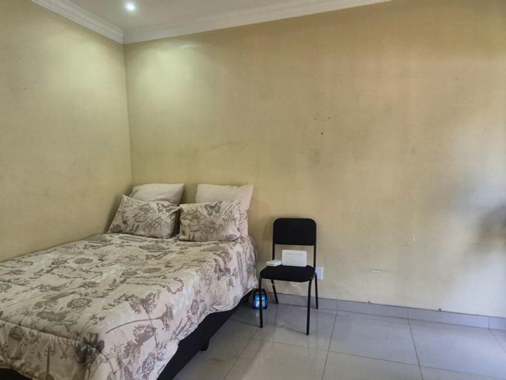  of property in Lyttelton Manor