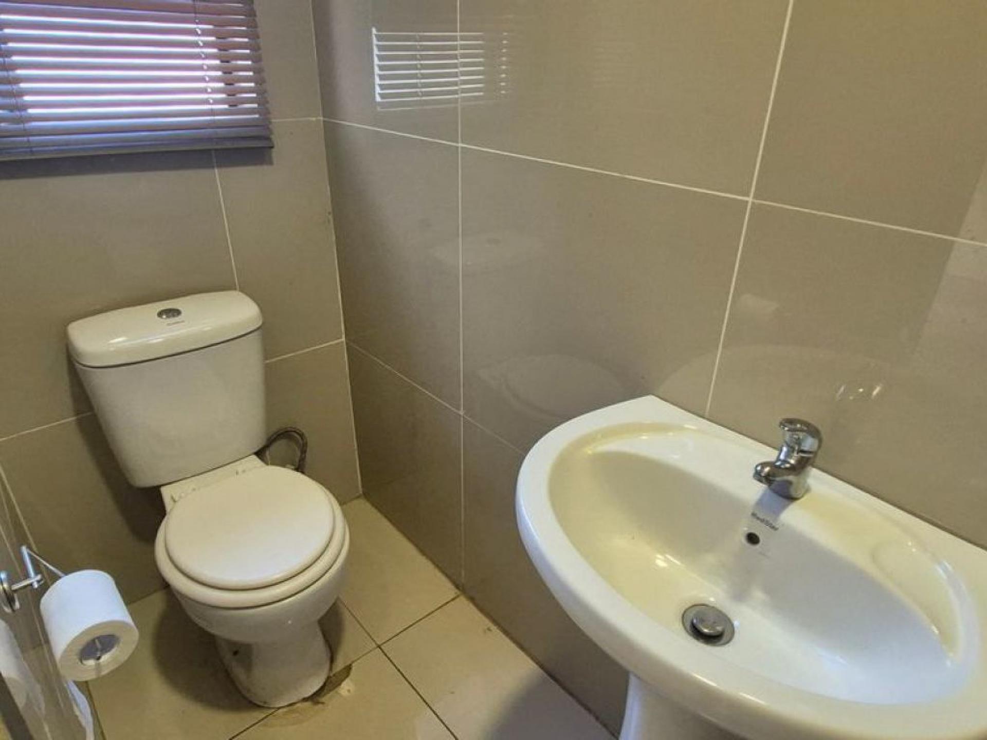  of property in Lyttelton Manor