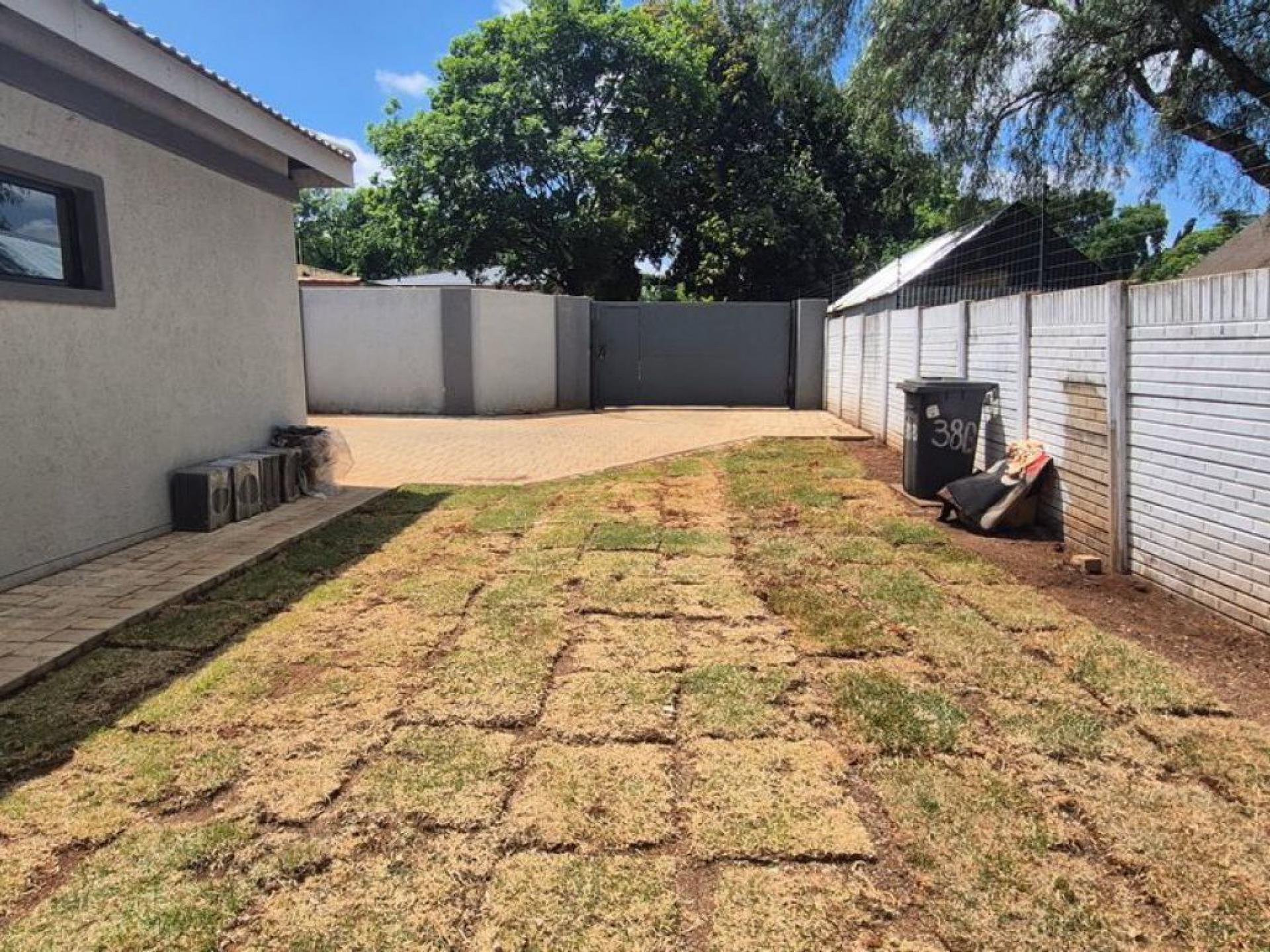  of property in Lyttelton Manor