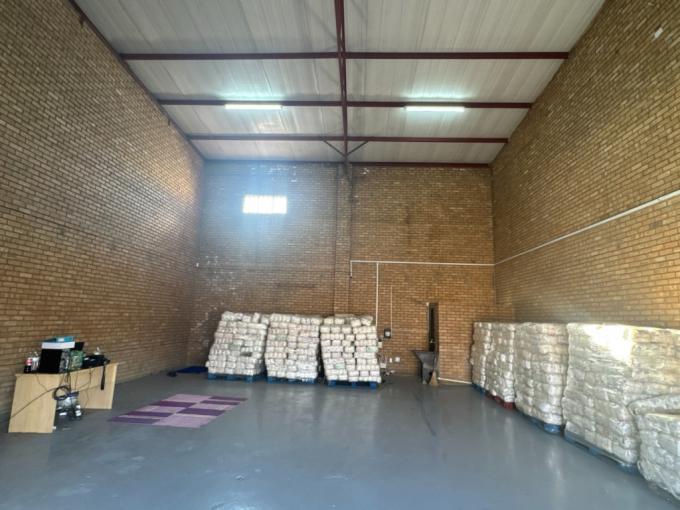 Commercial to Rent in Polokwane - Property to rent - MR695777