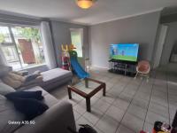  of property in Bloubergstrand