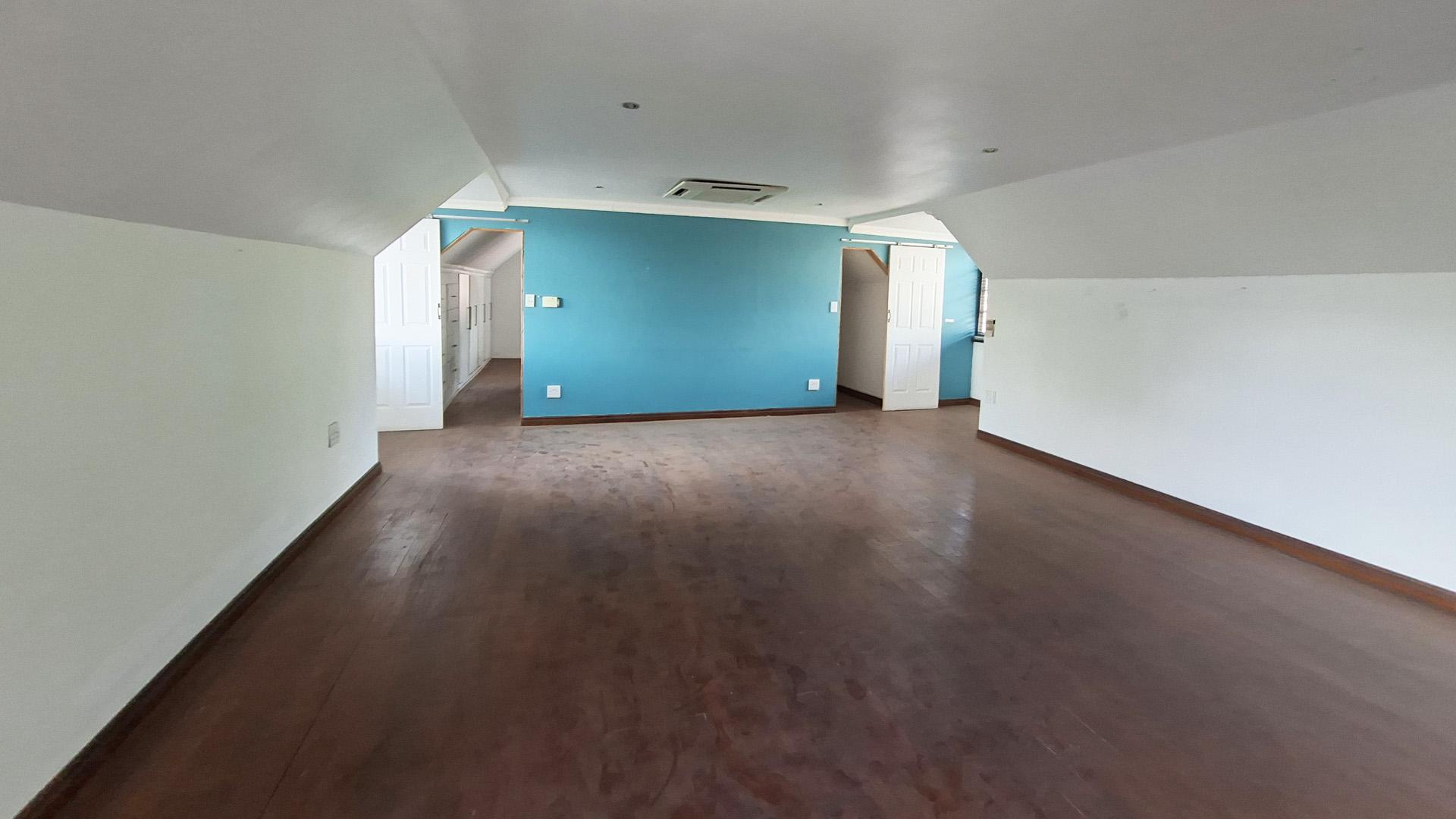 TV Room of property in Sonheuwel