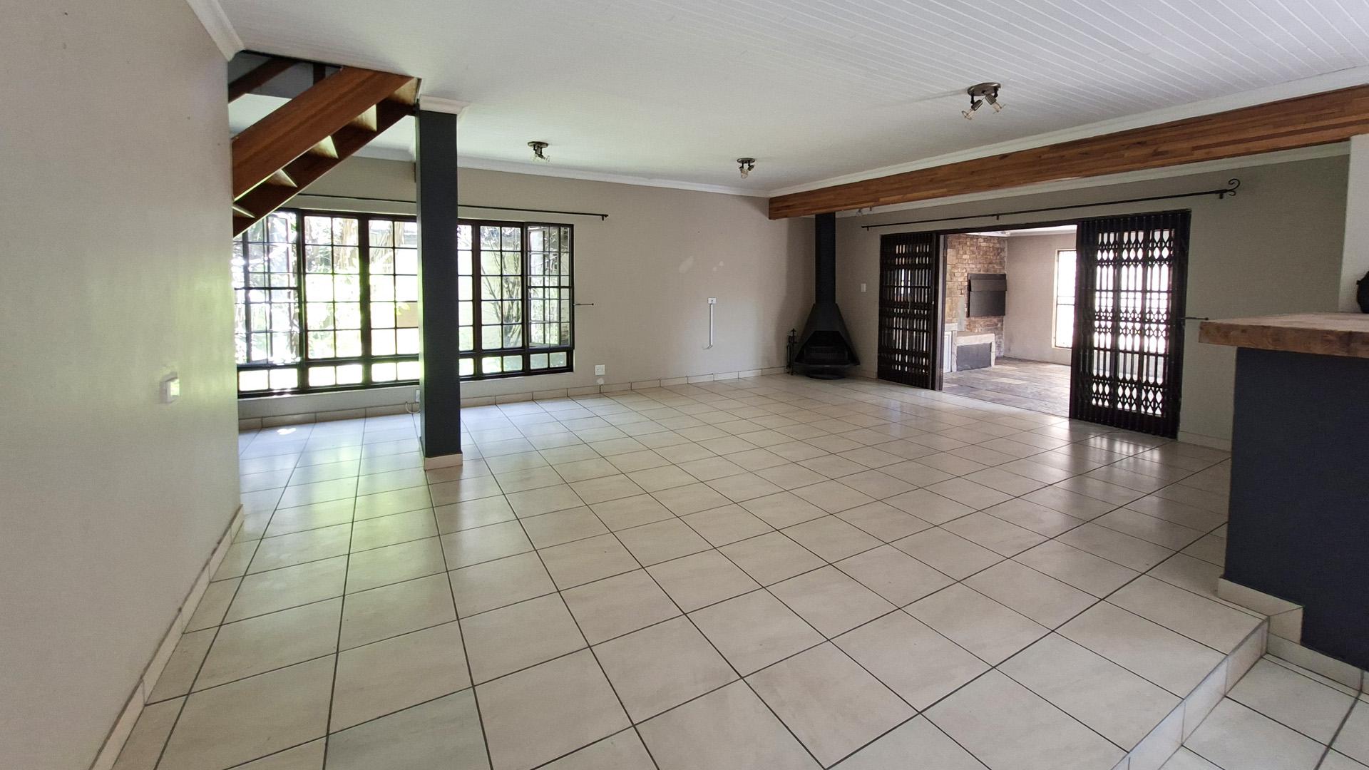 Lounges of property in Sonheuwel