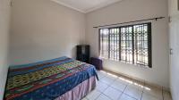 Bed Room 1 of property in Sonheuwel