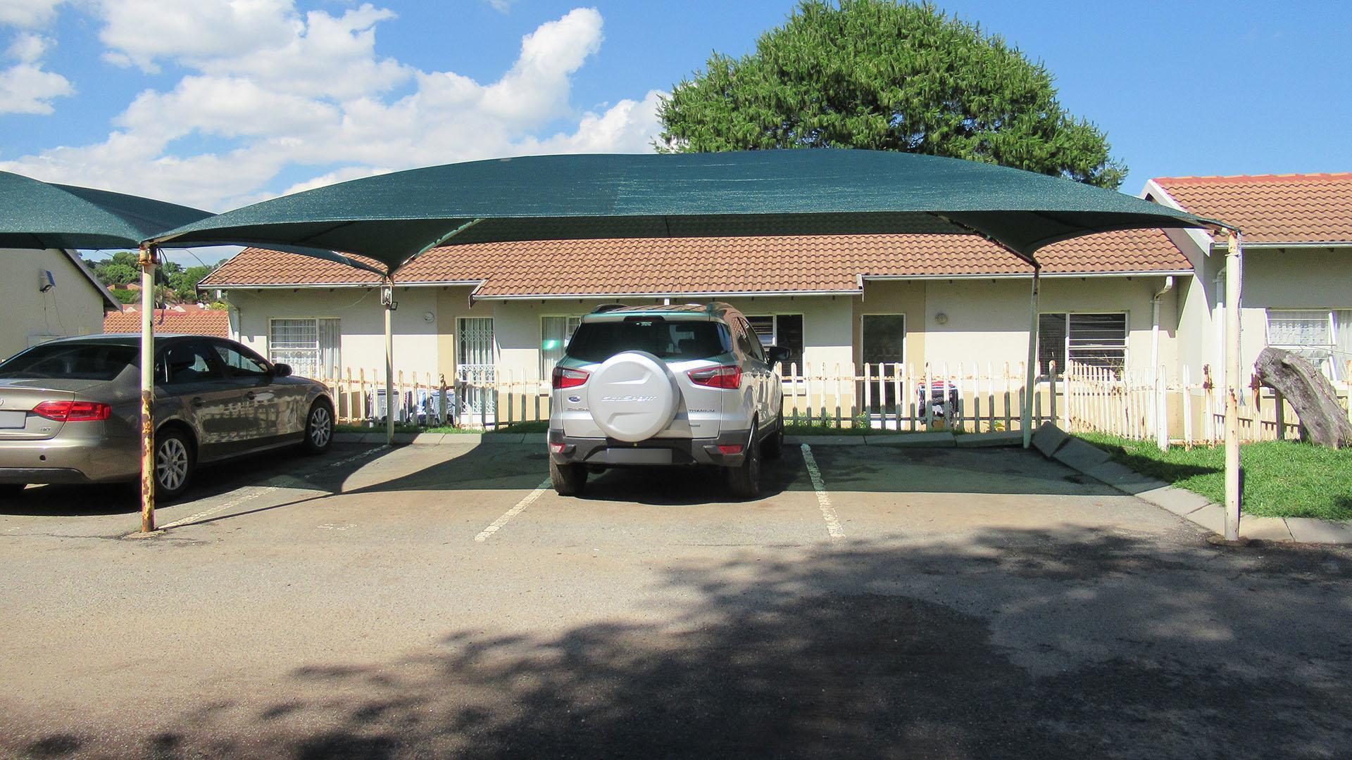 Carport  of property in Rembrandt Park