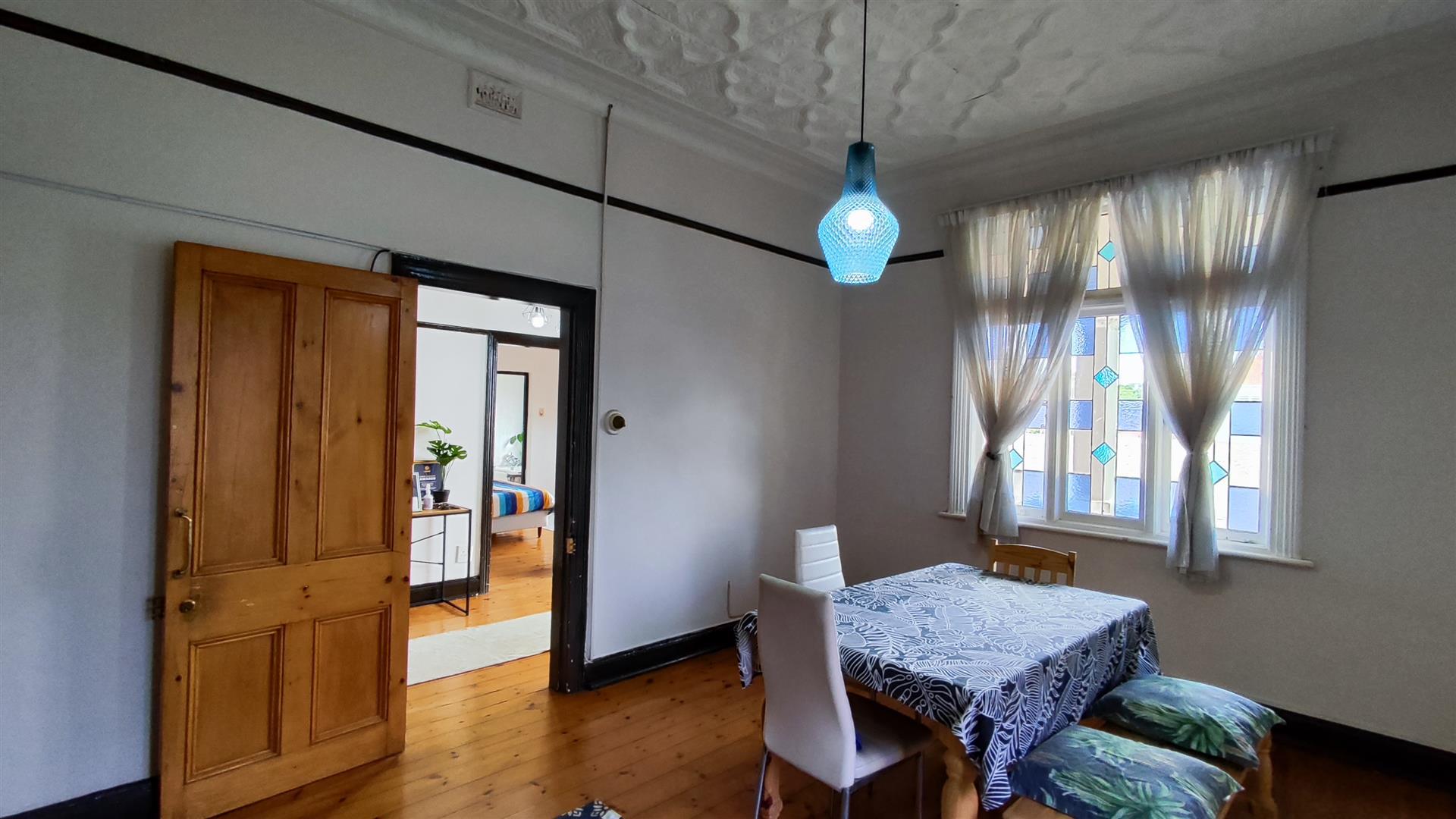 Dining Room - 21 square meters of property in Melville