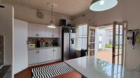 Kitchen - 20 square meters of property in Melville