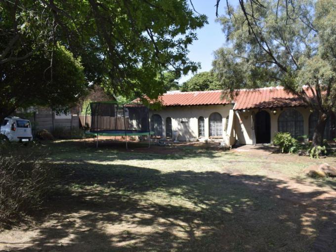 4 Bedroom House for Sale For Sale in Boksburg - MR695888