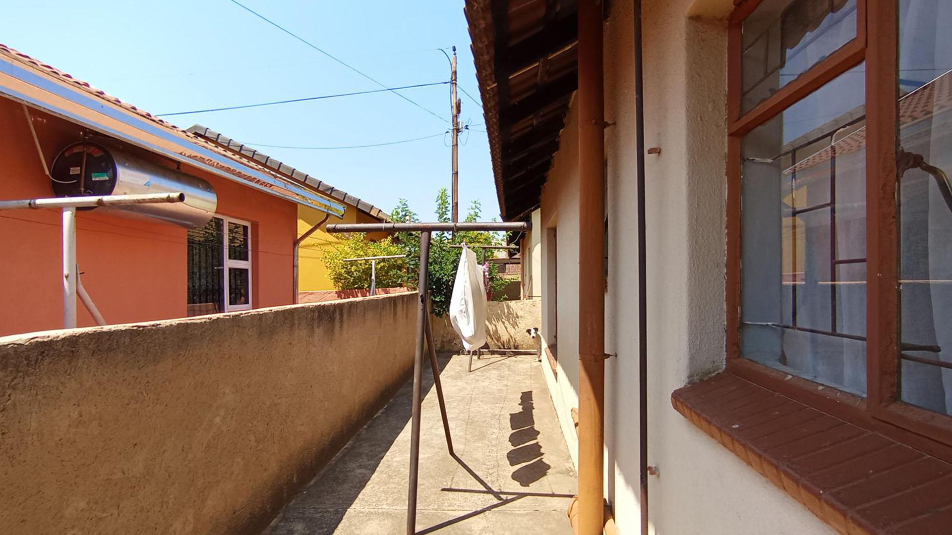 Backyard of property in Mabopane