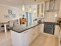  of property in Sunningdale - CPT