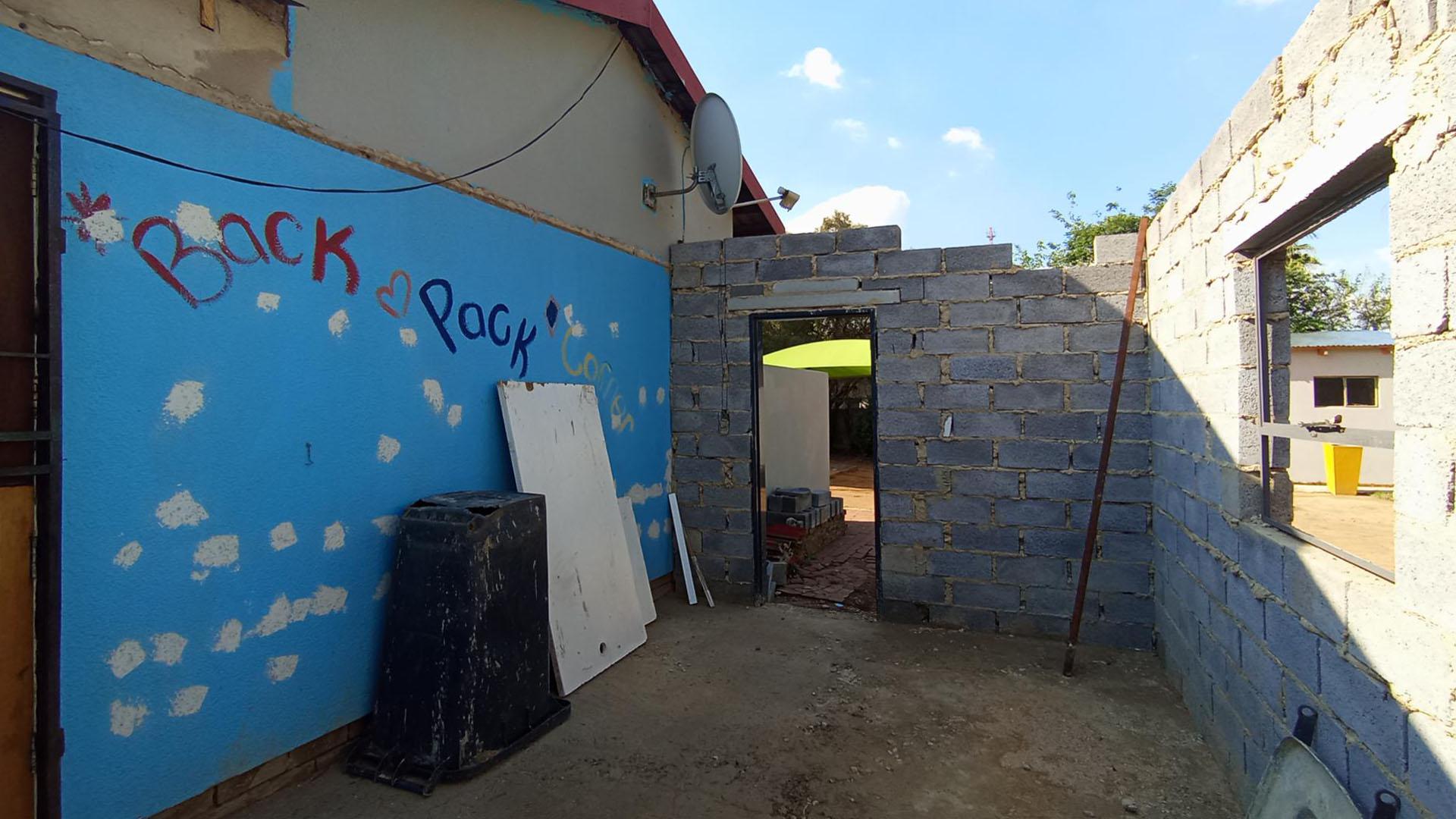 Spaces - 6 square meters of property in Noordwyk