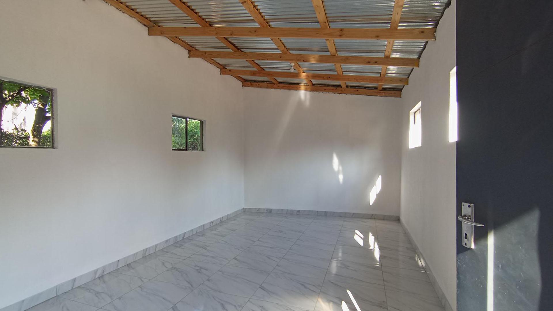 Flatlet - 51 square meters of property in Noordwyk