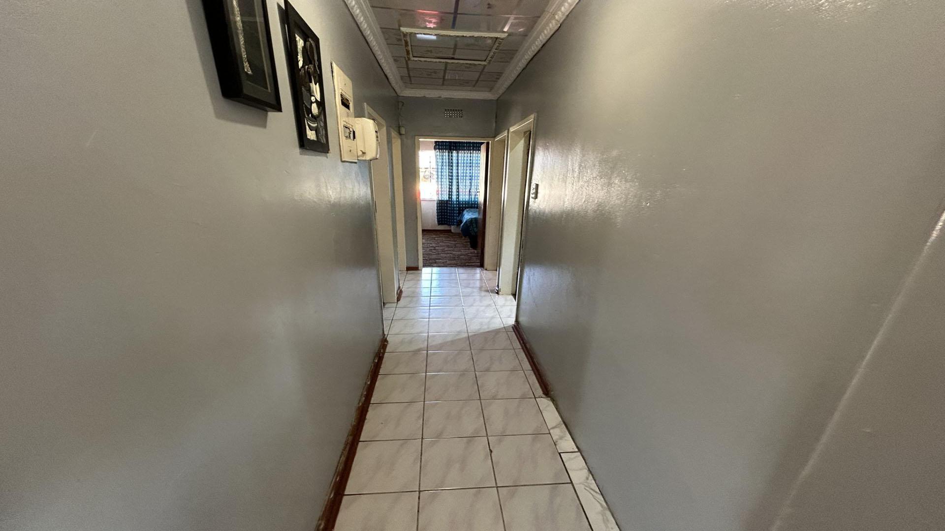 Spaces of property in Pretoriusrus