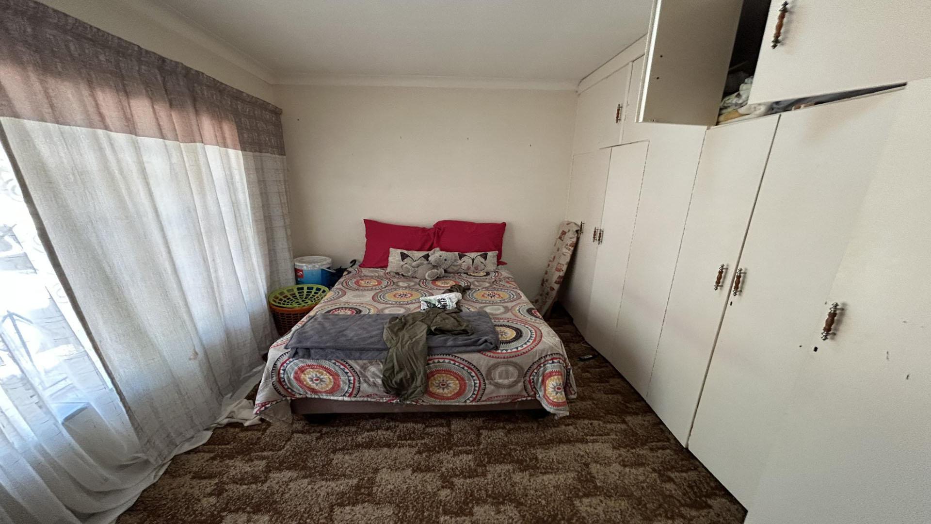 Bed Room 3 of property in Pretoriusrus