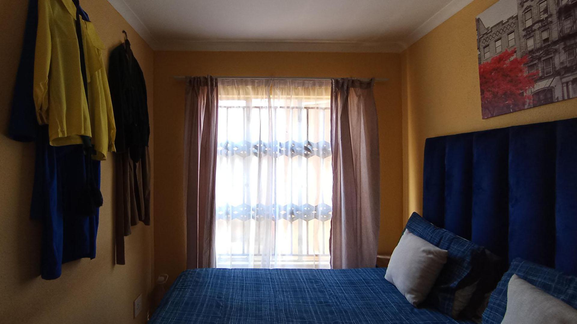 Bed Room 1 - 9 square meters of property in Mahube Valley