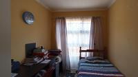 Bed Room 2 - 8 square meters of property in Mahube Valley