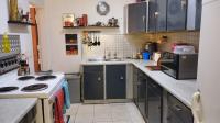 Kitchen of property in Grimbeek Park