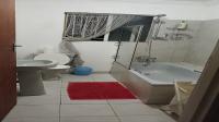 Main Bathroom of property in Grimbeek Park