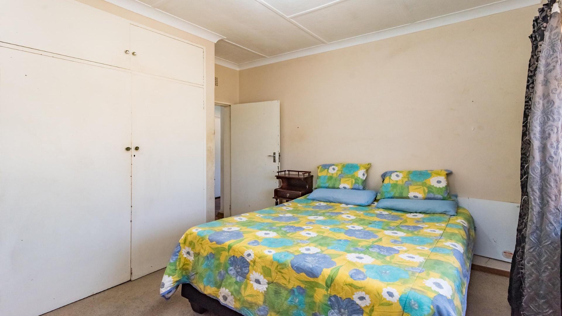 Bed Room 2 of property in Discovery