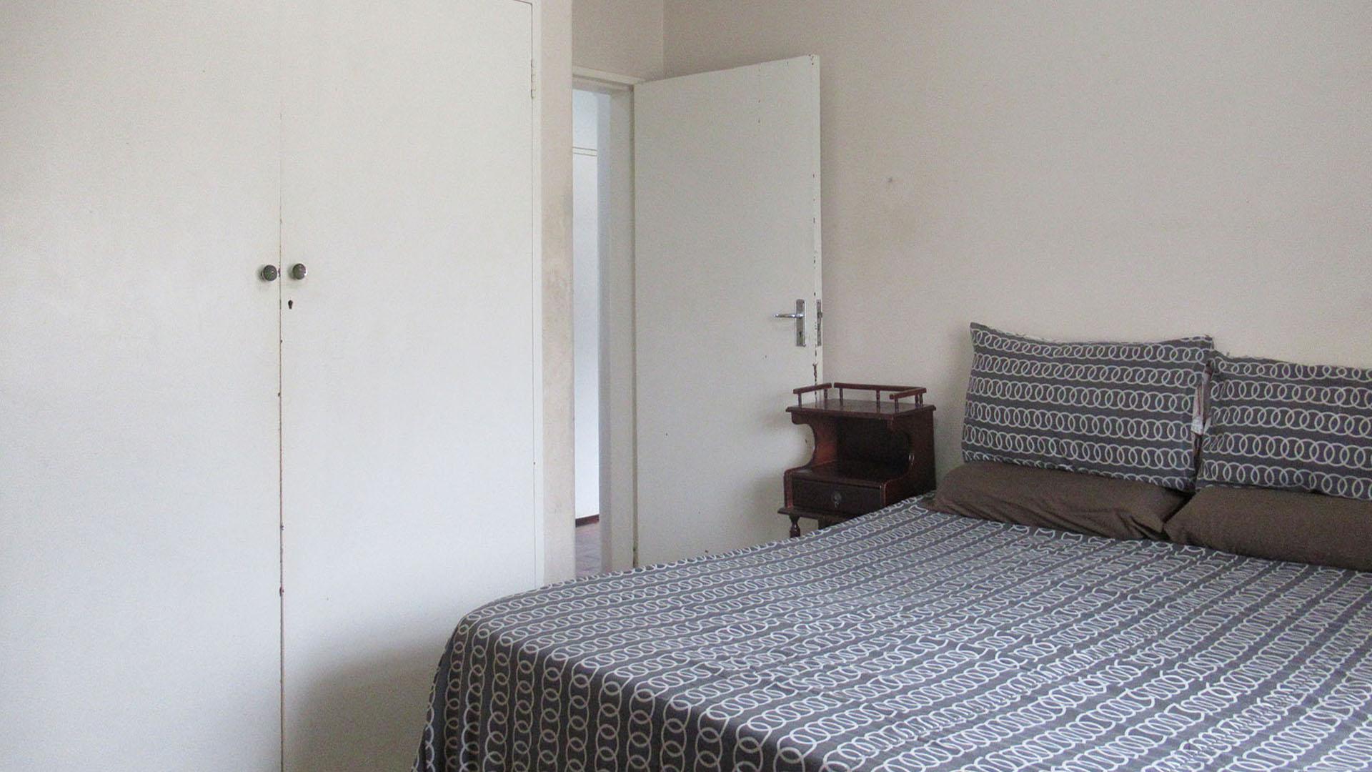 Bed Room 3 - 16 square meters of property in Discovery