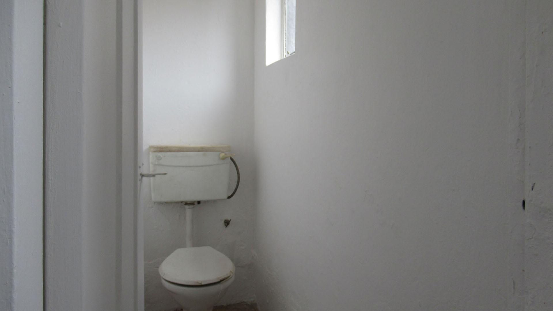 Bathroom 3+ of property in Discovery