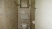 Bathroom 1 - 3 square meters of property in Discovery