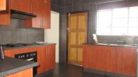 Kitchen - 13 square meters of property in Discovery