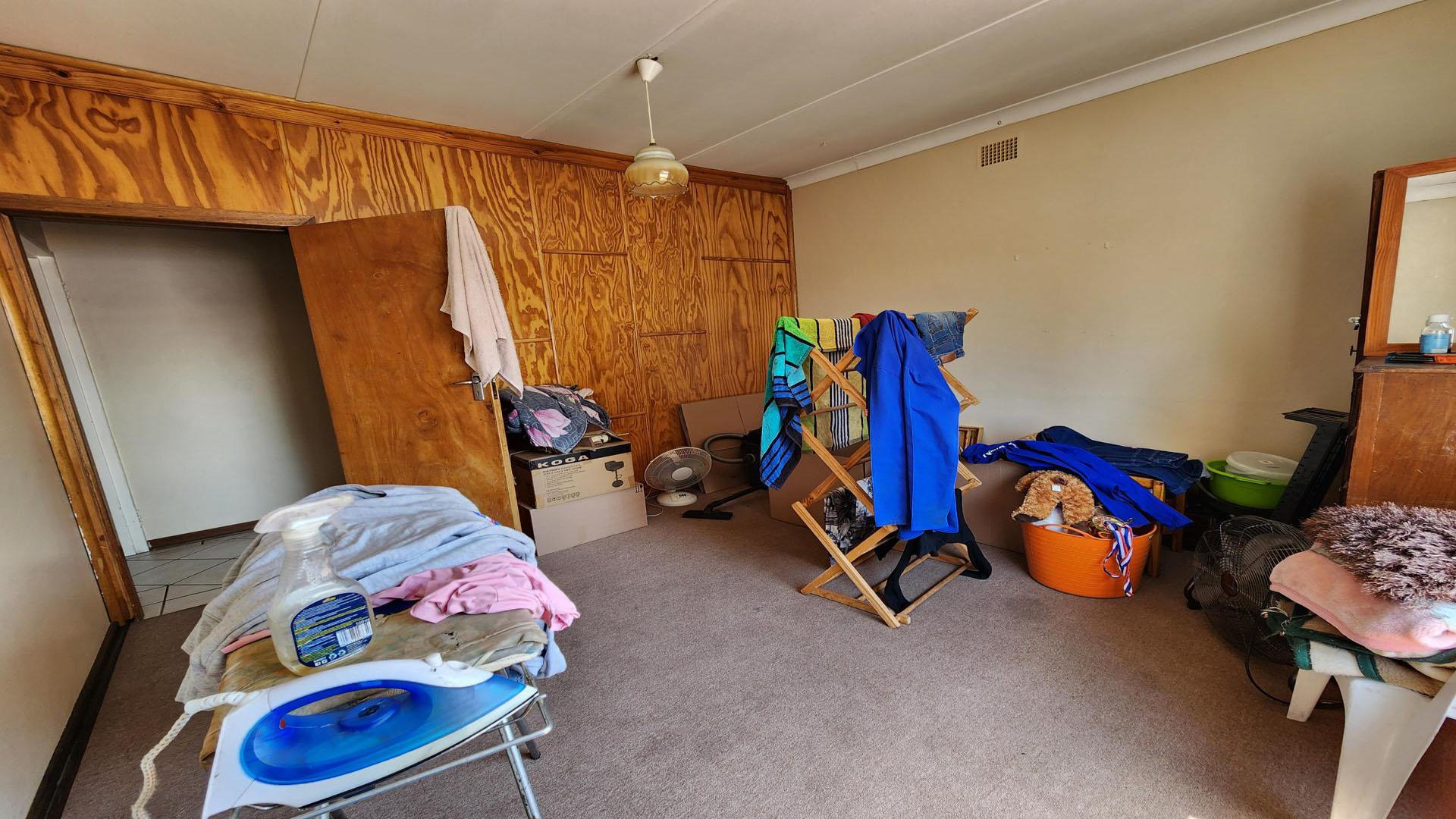 Bed Room 2 of property in Ermelo