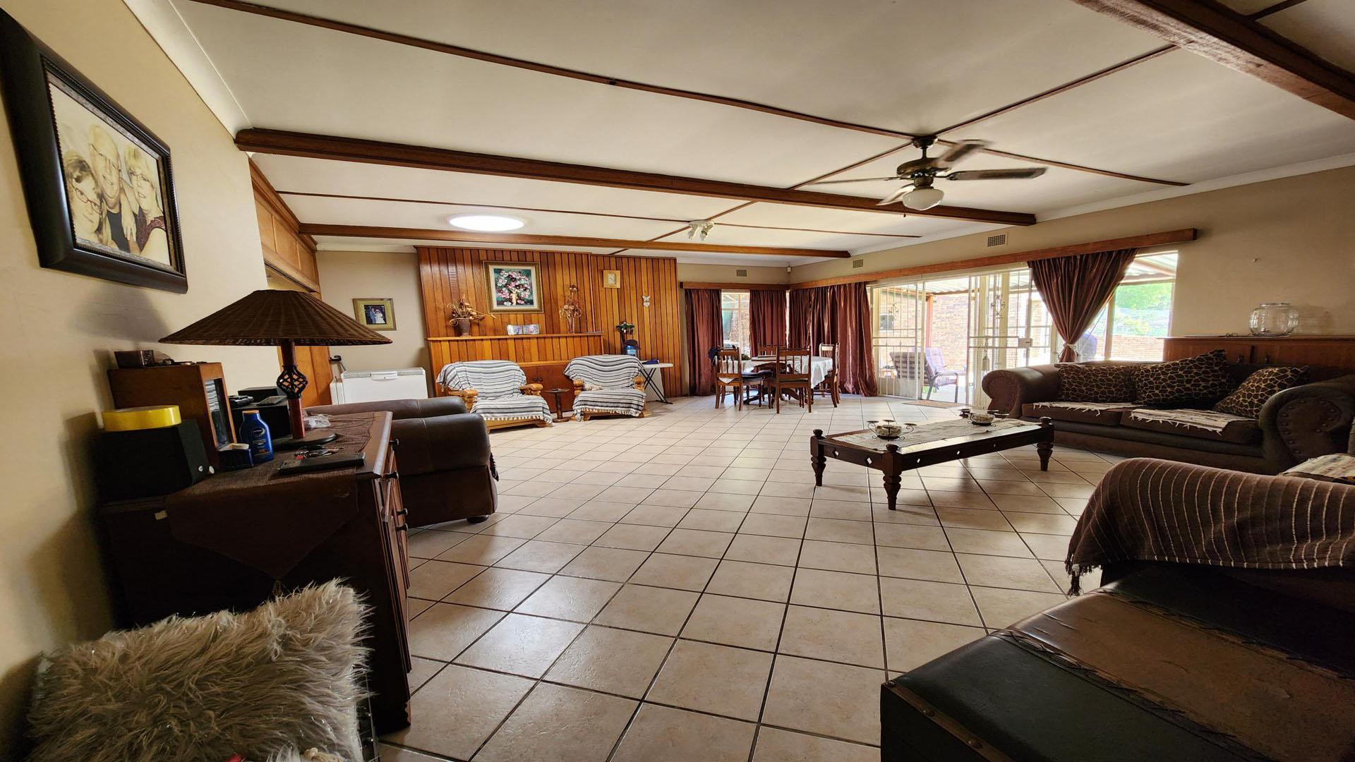 Lounges of property in Ermelo